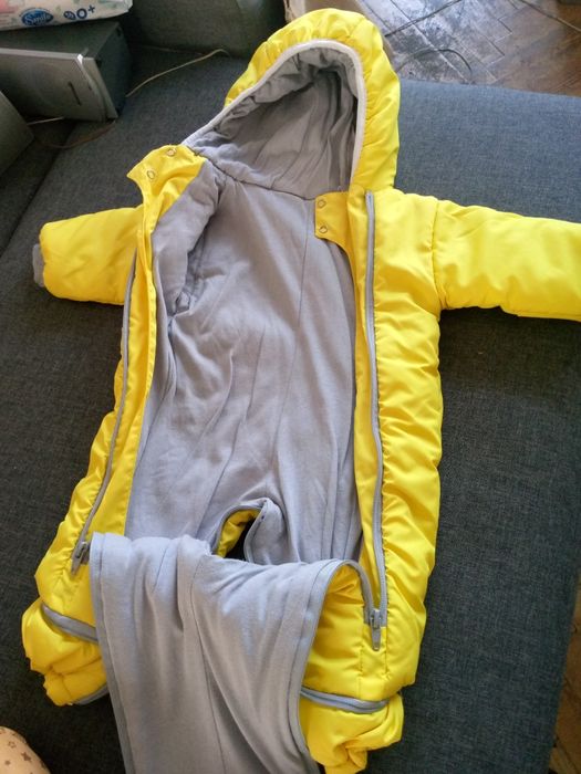 Дитячі комбінезони в гарному стані без нюансів