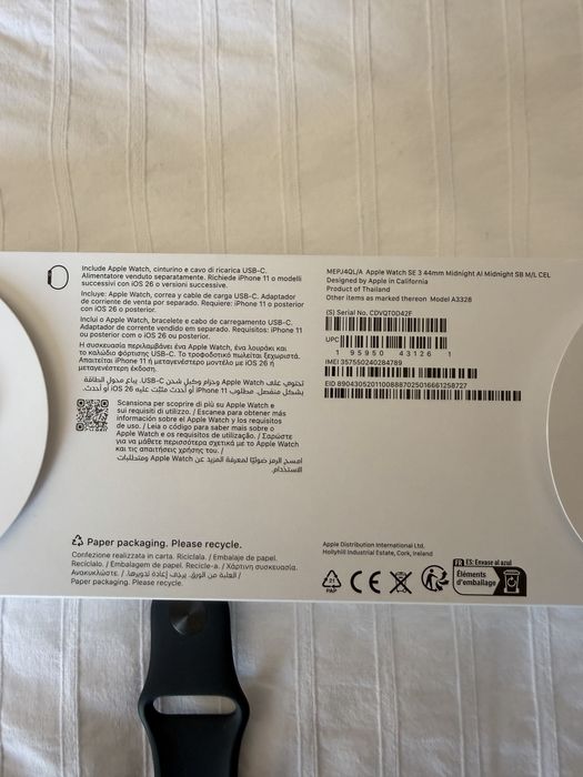 2 Apple Watch SE 3