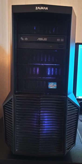 Komputer stacjonarny