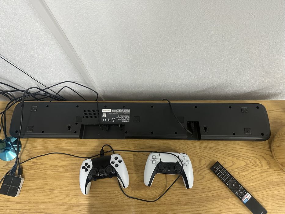 Sound Bar Yamaha com comando
