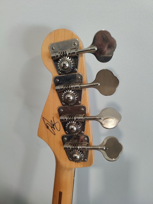 Baixo Fender Geddy Lee - Japan