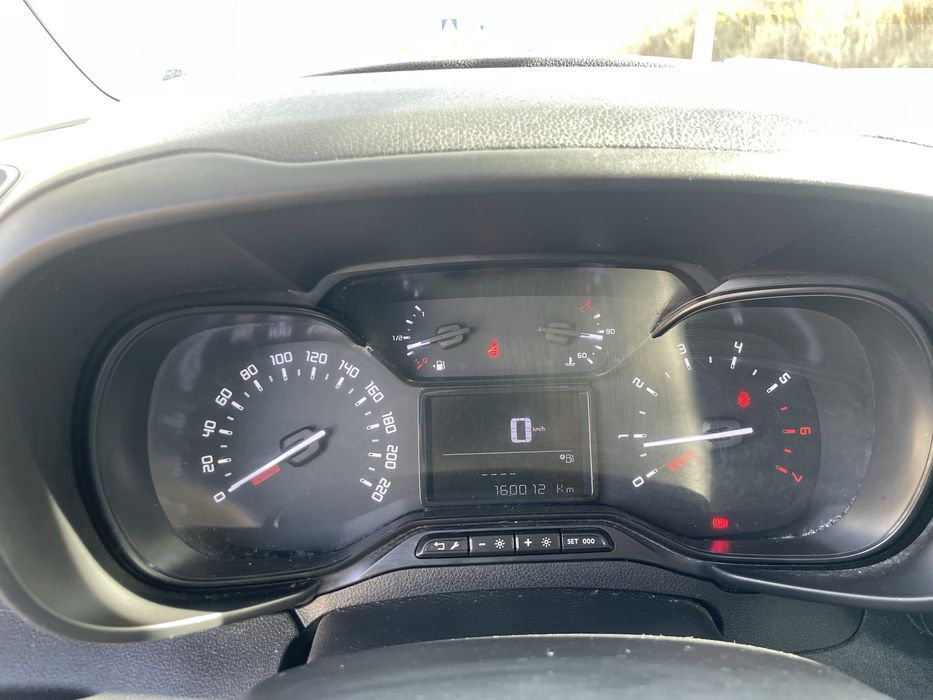Citroen berlingo 1.5 D 2024