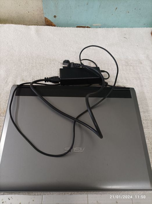 Computador portátil Asus