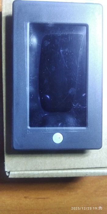 В наличии экраны 3,2 дюйма для БМС JKong.