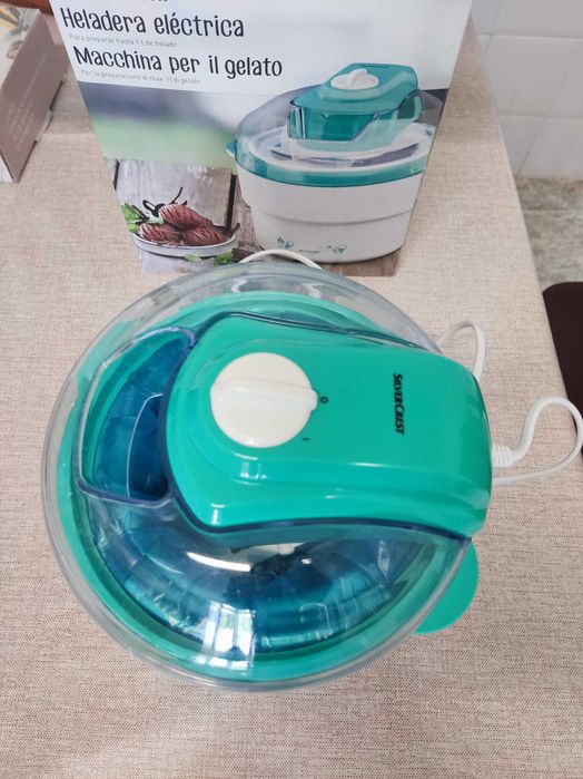 Máquina de gelado elétrica