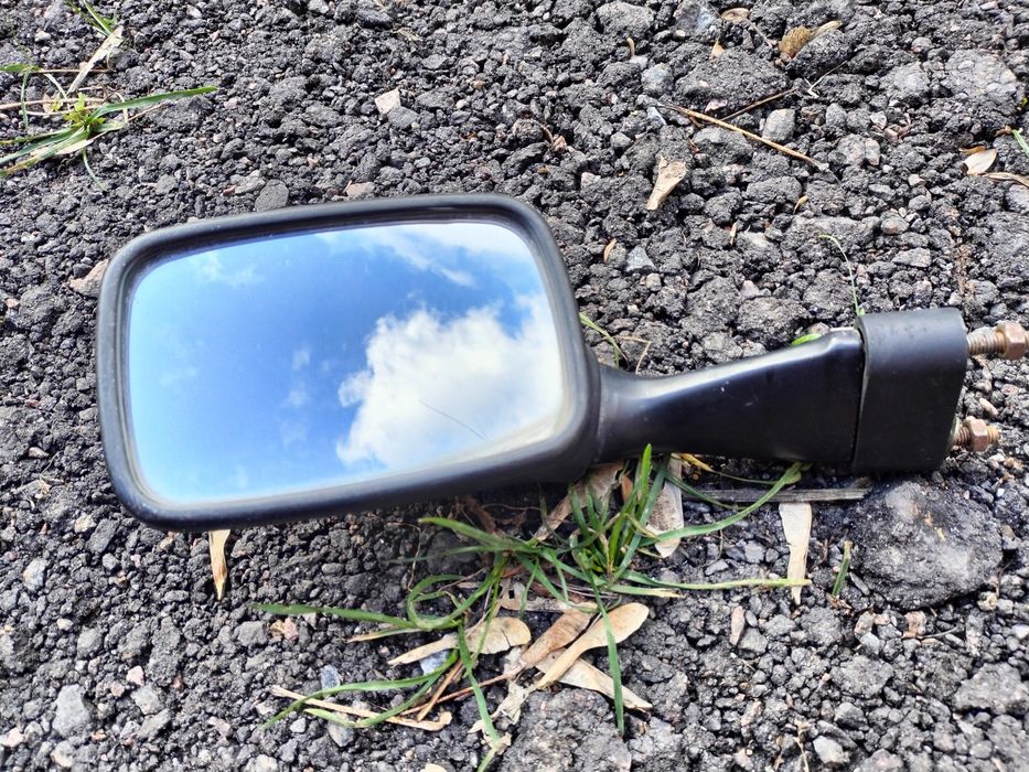 Зеркало для мотоциклу