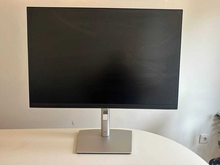 Monitor DEL-2423