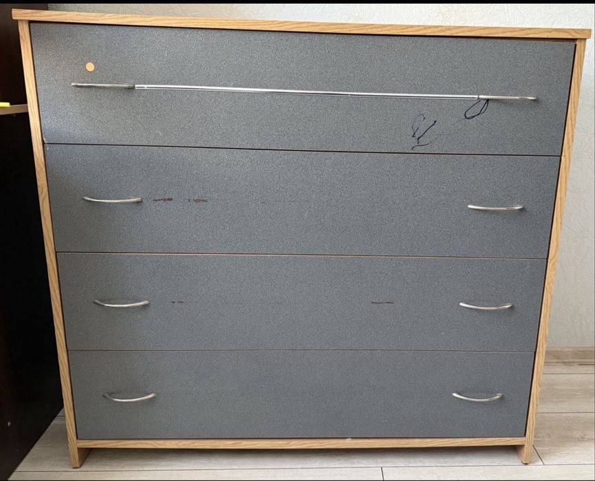 Комод , розмір 1000х45х90, вживане