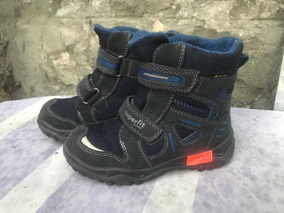чобітки дитячі фірмові SUPER FIT розмір 27-28 уст 17-17.5см
