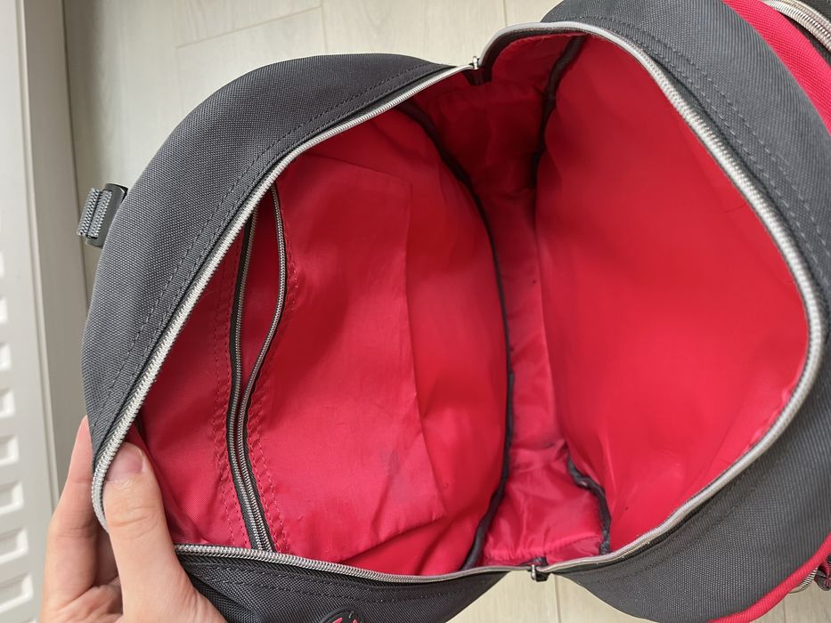 Рюкзак оригінальний шкільний Ecco б/у в хорошому стані з сумкою