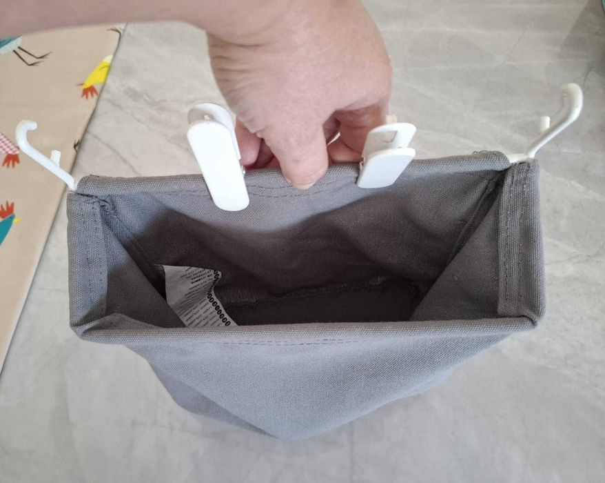 Bolsa acessório com 2 ganchos + 2 Prendedores (Placar de parede Ikea)