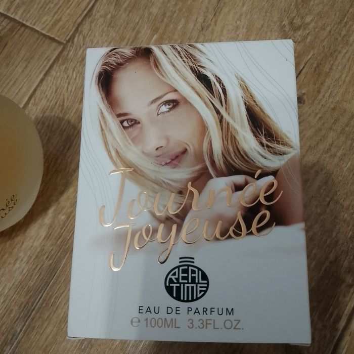 Продам духи  Journee Joyeuse