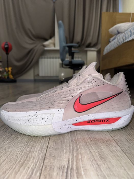 Nike gt cut 3 turbo,original  розмір 46