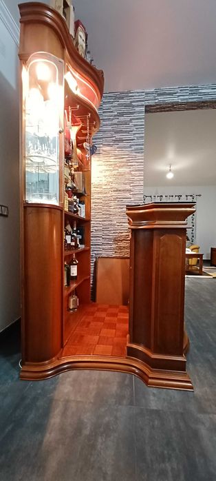 Bar de Sala - Madeira Maciça