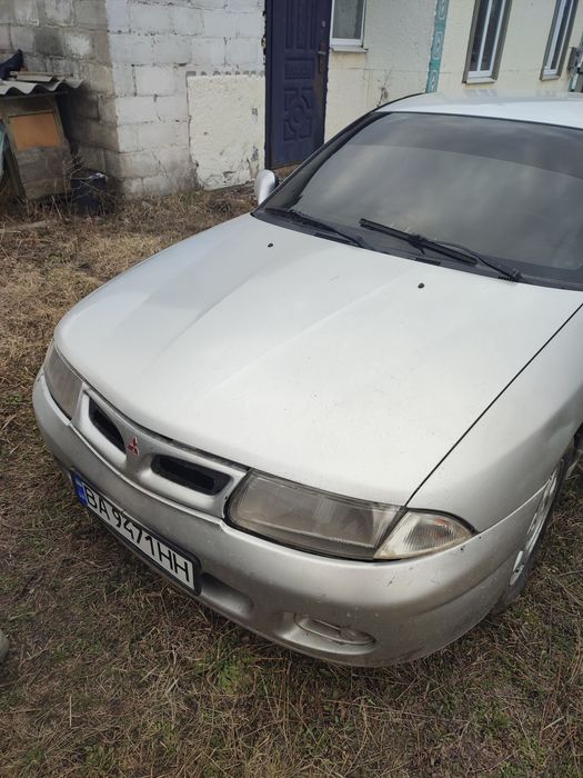 Продам Міцубісі карізма