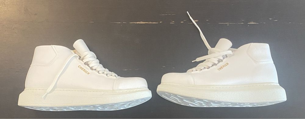 CH258 CBT Roma Men's Boots White (42/43)