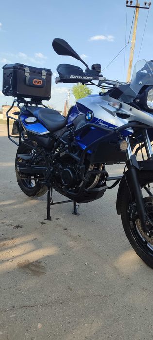 Bmw  f   700  gs