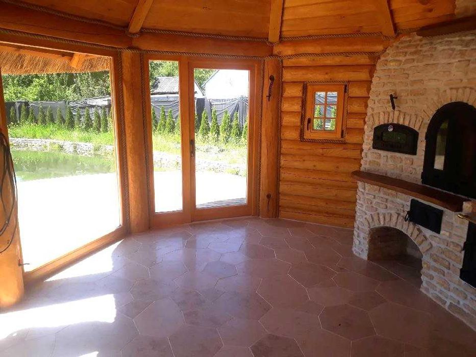 Altana biesiadna, kryta strzechą-PERKOZ