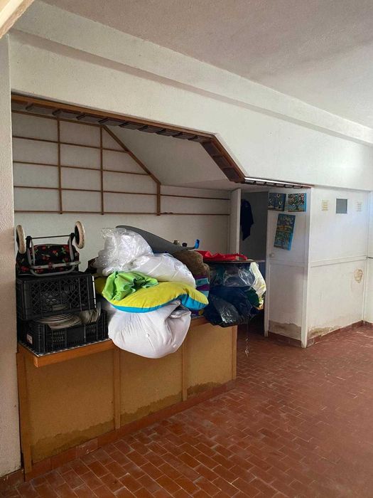Garagem 51m2 Massamá