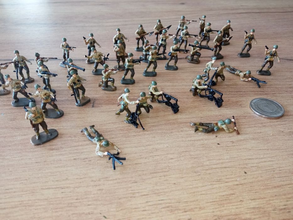 Żołnierzyki, figurki, modele