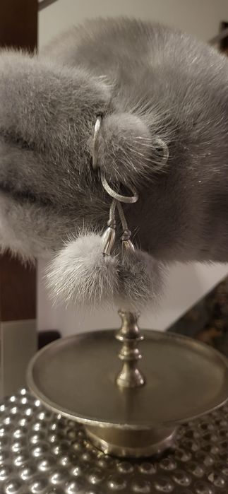 Toczek  srebrno szary z norek