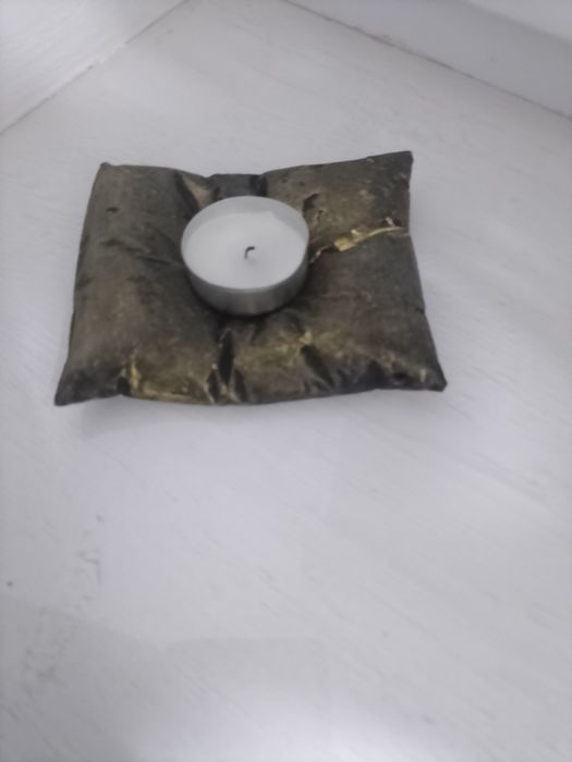 Підсвічник для інтер'єру