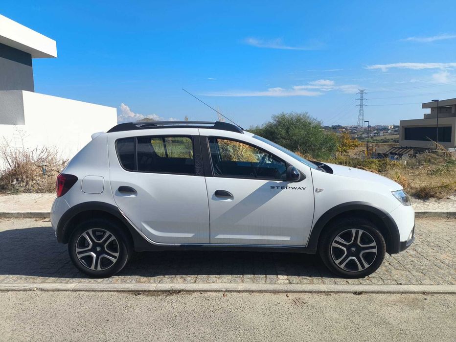 Dacia Sandero Stepway - 04/2020 - 65.000 km — photo 3