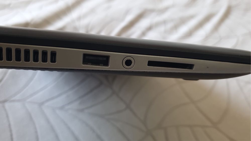 Portátil HP ProBook 440 G3 | Intel Core i5 6ª Geração | 8GB RAM | 256GB SSD