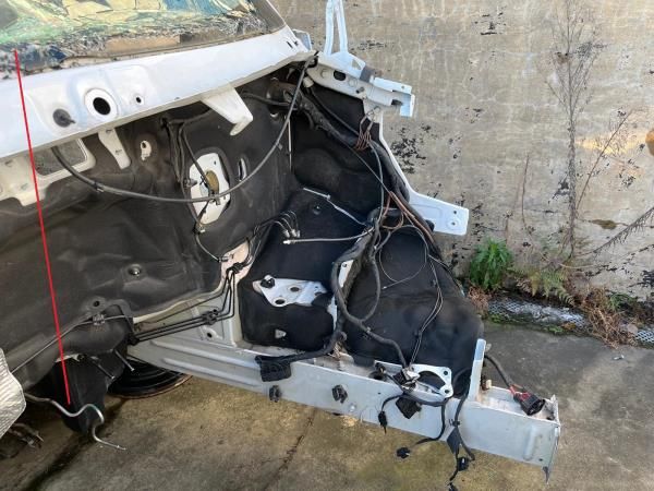 Cava roda frente esquerda MERCEDES-BENZ Sprinter 3,5-t (907, 910)