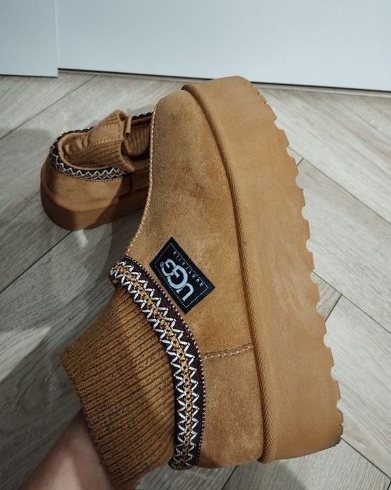 Śniegowce UGG ocieplenie w środku 40
