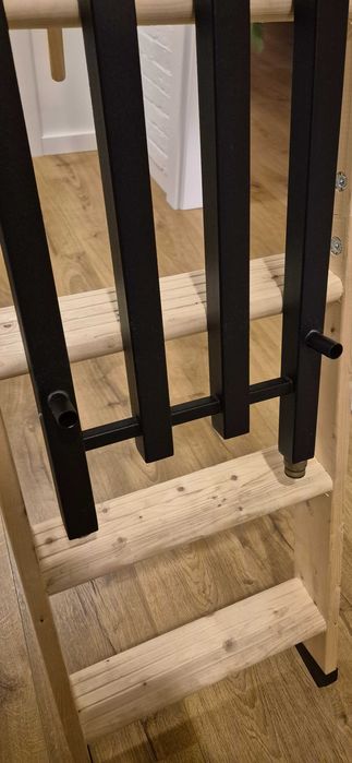 Grzejnik dekoracyjny Radeco Tubo 1K - Czarny Mat (Merkury 7)