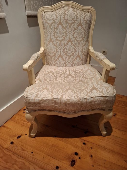 Par de cadeirões ingleses