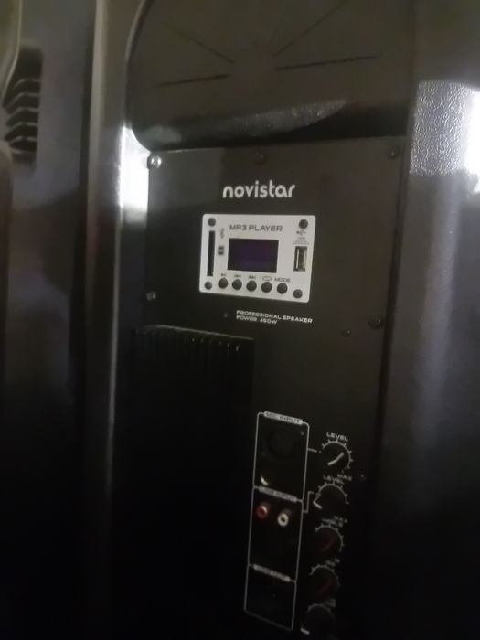 Coluna amplificada novistar 1000w com Bluetooth