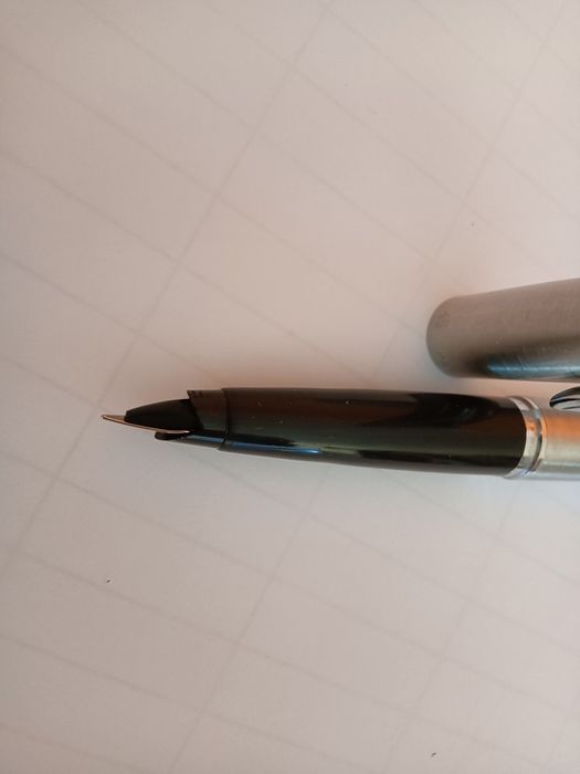 Caneta de aparo Parker 45 em aço