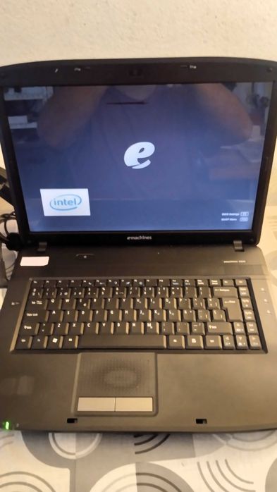 Computador portátil (Notebook) Emachines para Peças