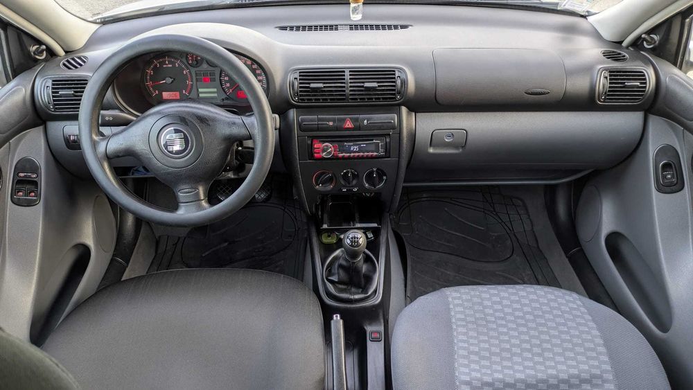 SEAT Toledo 1.6 SR