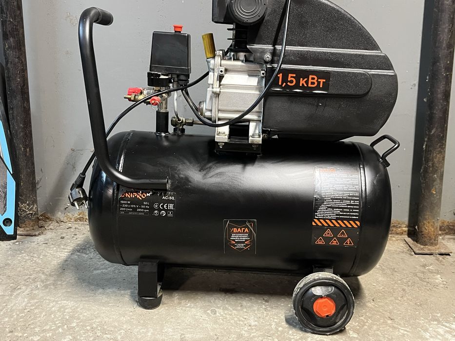 Компресор Dnipro-M AC-50