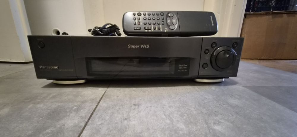 S-VHS Panasonic NV-HS900E