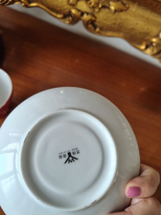 Filiżanki z chińskiej porcelany