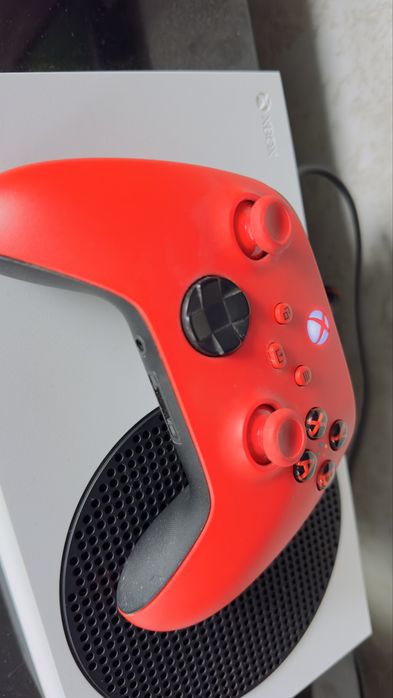 Xbox series S 512 Gb jak nowy