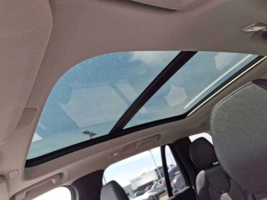 Volvo XC90      2023
