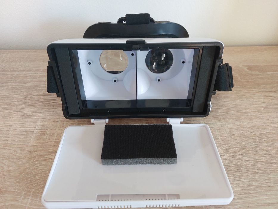 Óculos de Realidade Virtual (nunca utilizados)