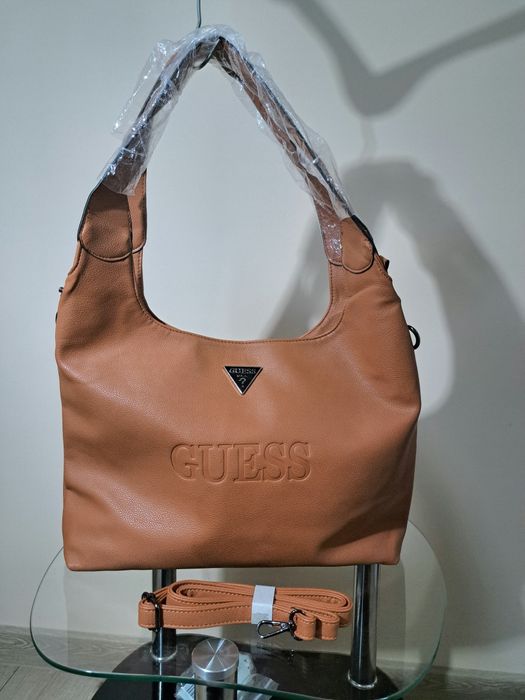 Torebka Guess skórzana