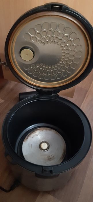Продам мультиварку
