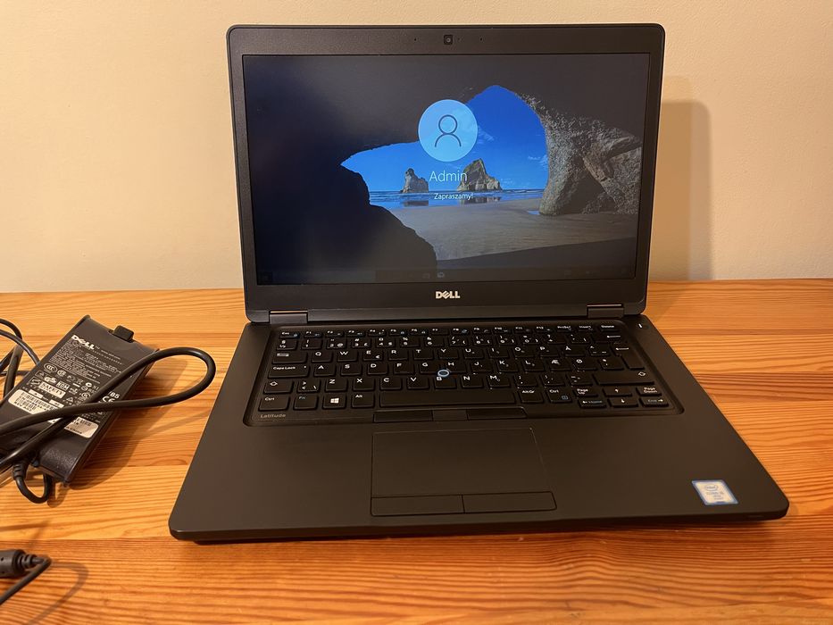 Dell Latitude 4gb ram ddr4 128gb ssd i5 fullHD