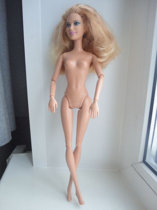 Кукла Barbie Mattel шарнирная блондинка мелированая