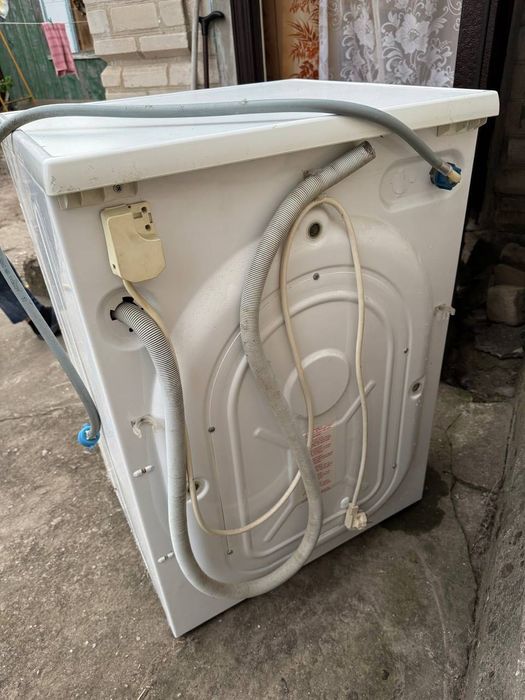 Пральна  машинка LG WD8001