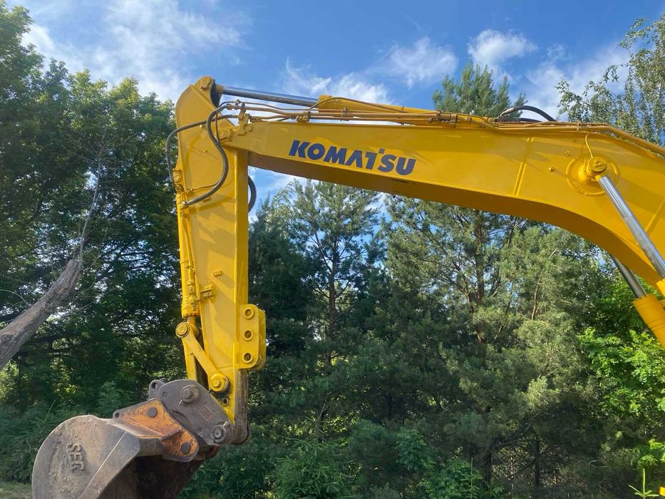 Продам екскаватор KAMATSU PC-210