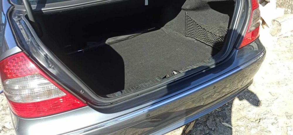 Mercedes e220 w211
