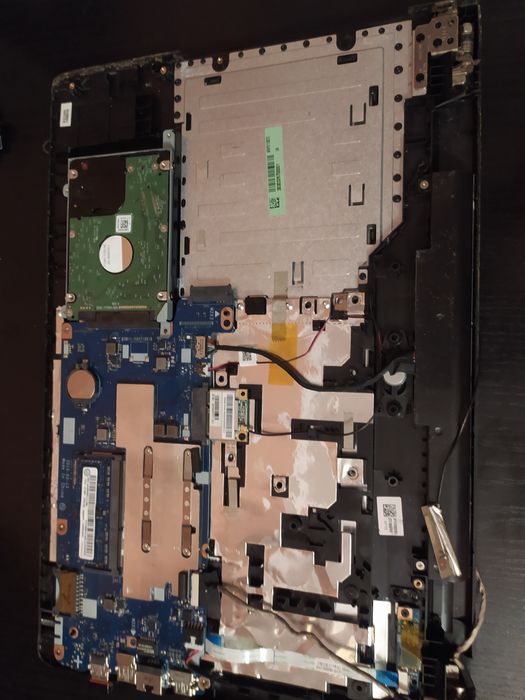 Продам Lenovo IdeaPad 100-15IBY по частинам